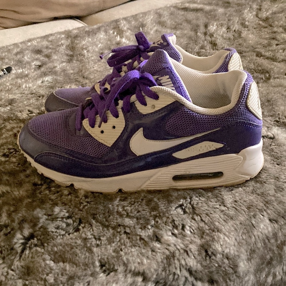 Good condition Nike air max size 8